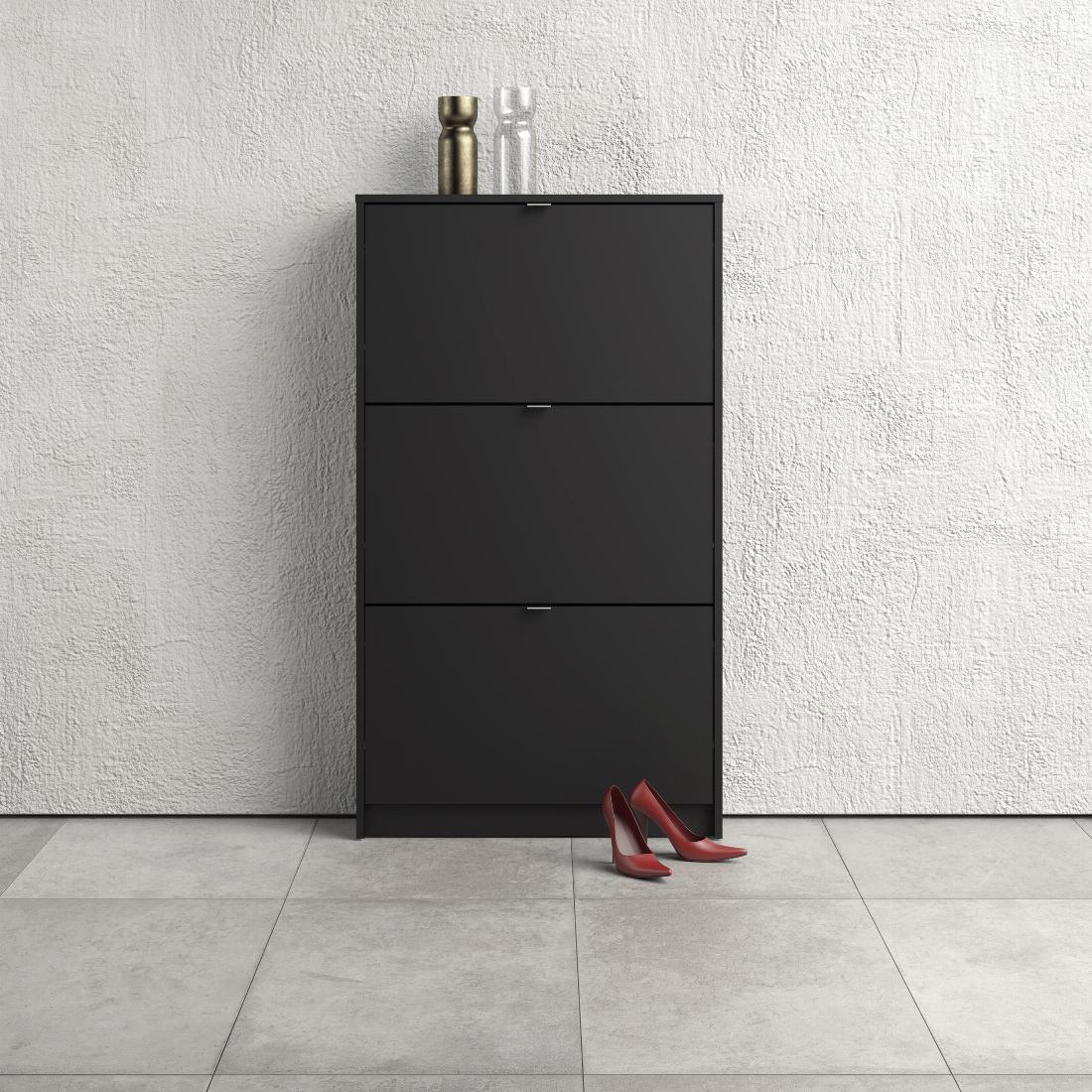 Shoe cabinet  w. 3 tilting doors and 1 layer