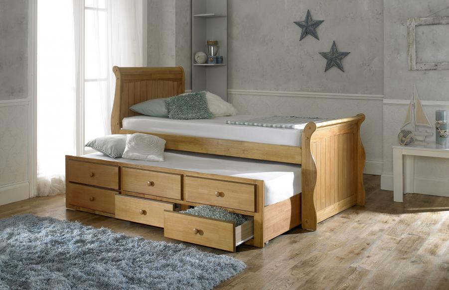 The Artisan Bed Company Oak Finish Captain Guest Bed